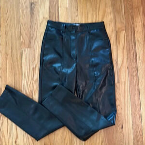 Wilfred sz 4 new condition faux leather pants soft subtle leather, gorgeous!